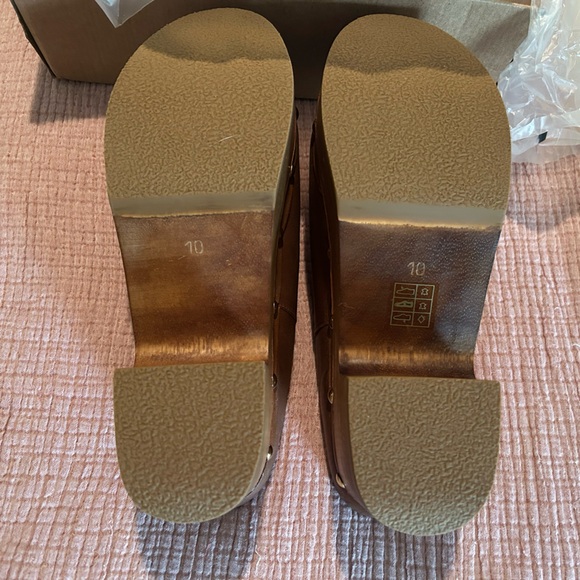 Free People Calli Clogs Milk Chocolate size 10 M - Picture 4 of 6